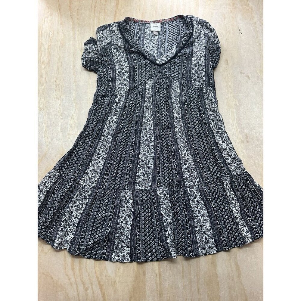 KNOX ROSE Dress Mixed Floral V-Neck Trim Asymmetrical Hem 100% Rayon Flowy M